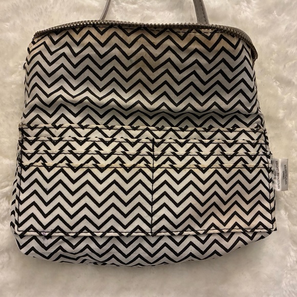 HOBO Crossbody Bag Gray 100% Leather - Picture 5 of 5